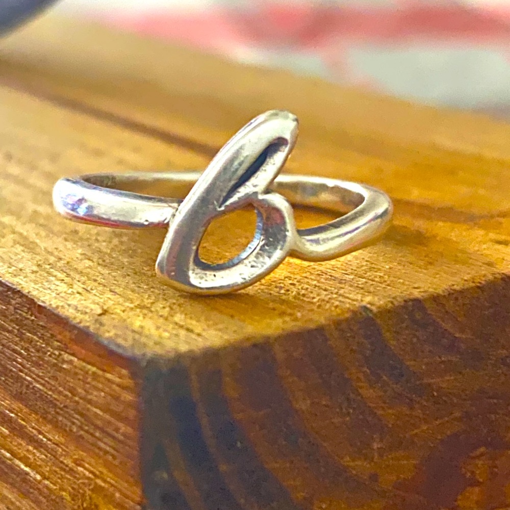 James Avery Initial Script ‘B’ ring